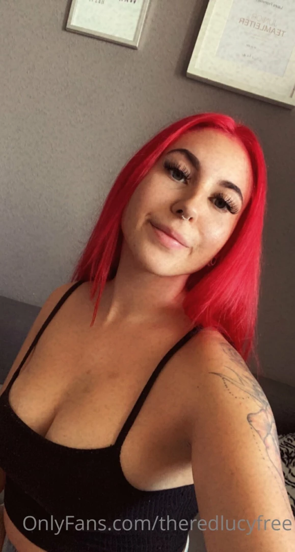 Ich warte auf eine geile nachricht von dir 