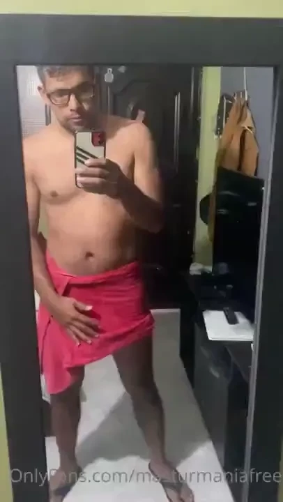 After a good shower a good wank 