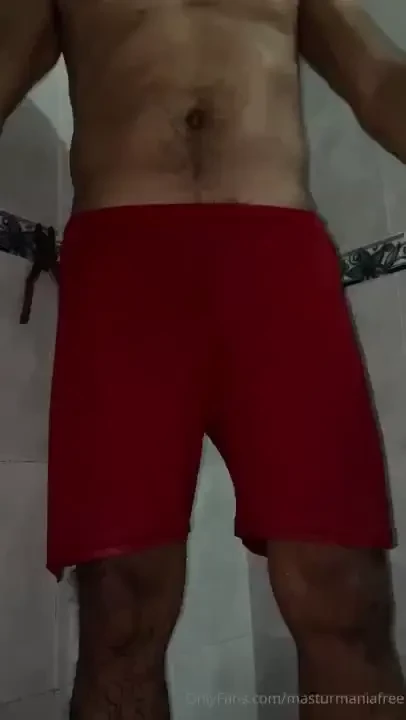 Hot shower i arrived tired from work and just wanted to pamper myself 