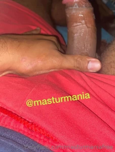 Watch how i play with my dick at masturmania