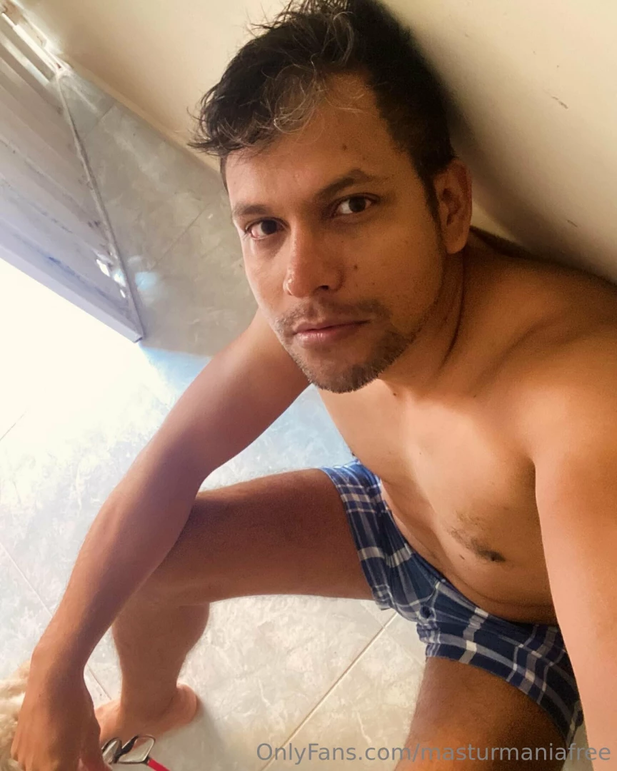 Latino masturmania part 1 