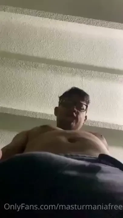 Me gustar a tenerte de rodillas https onlyfans com masturmania 