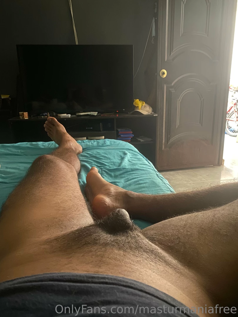 Look how hard my dick gets 