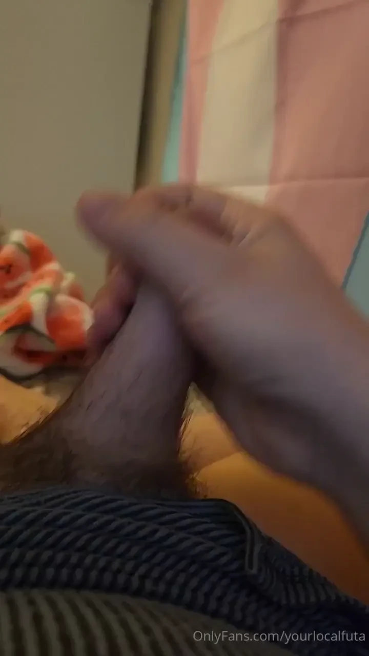 Growth video for the fellas havent been able to cum much bc hormones 