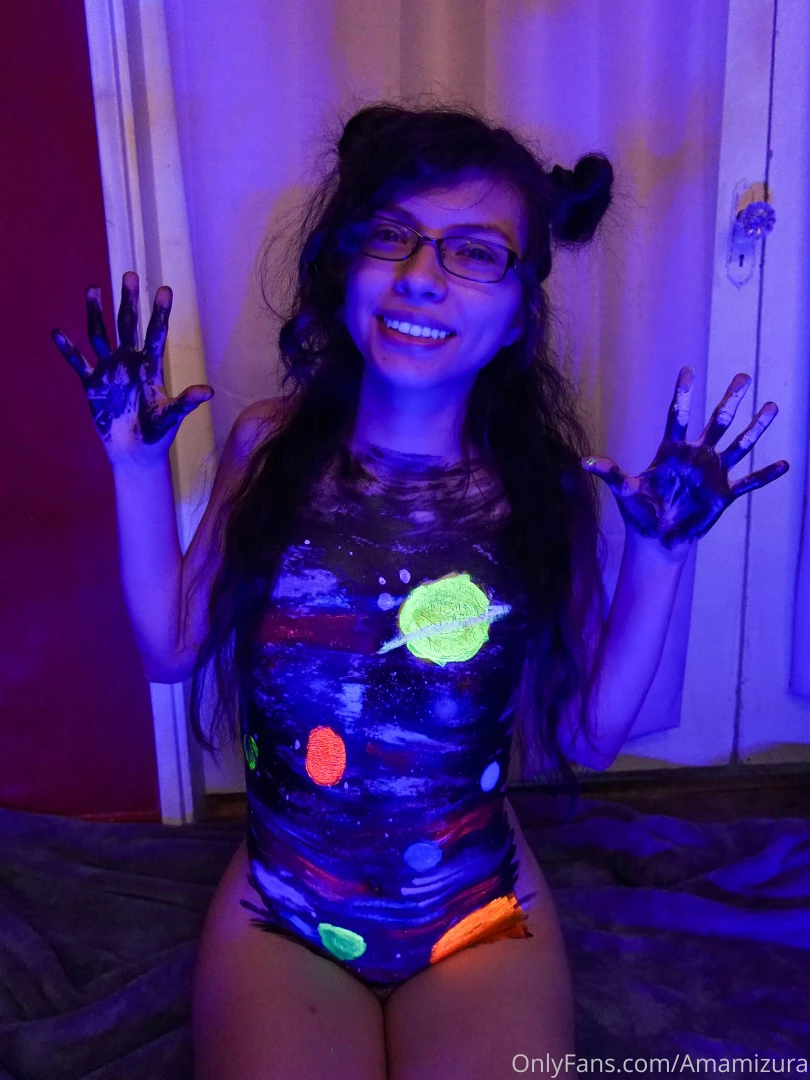 Happy space day i made a quick and messy glow-in-the-dark body paint part 1 