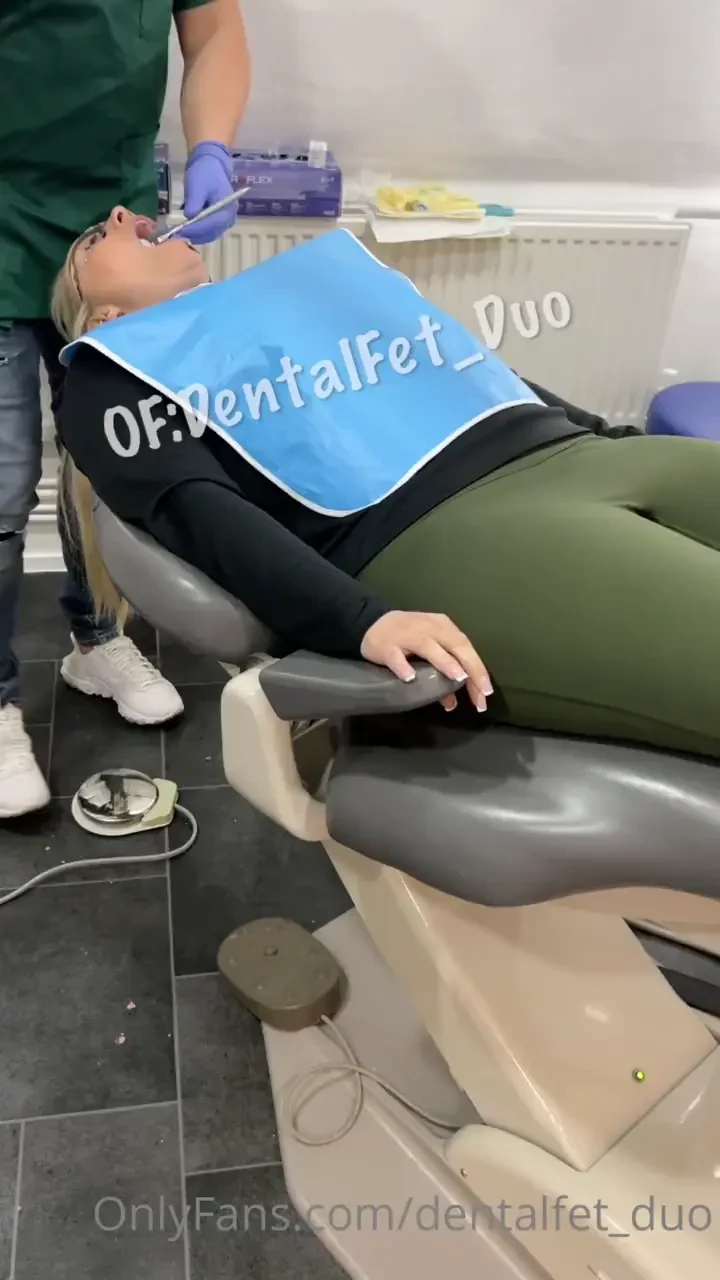 Amy thought she would be brave for this one and opted for no numbing 