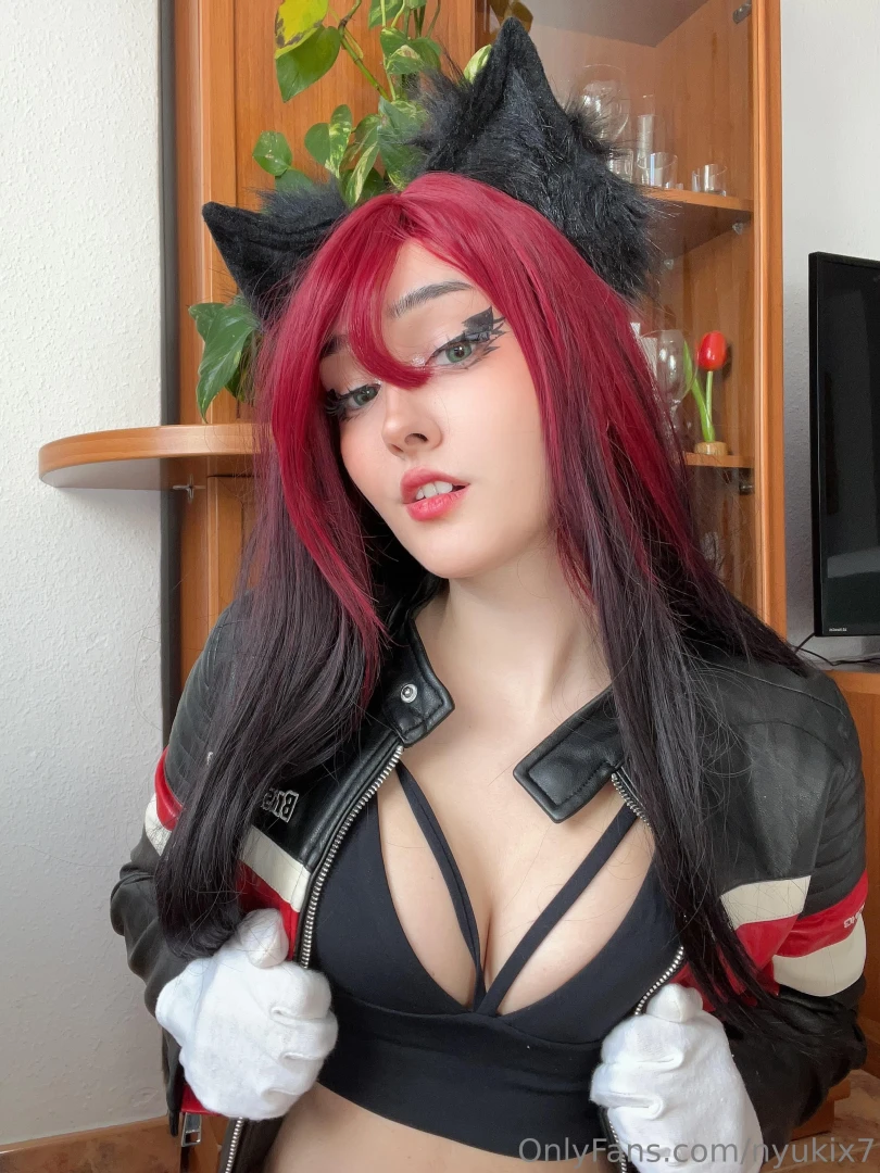 Kitty is waiting for you baby 