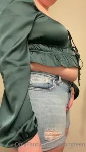 Please look at how fat i ve gotten help me to get ever fatter i want
