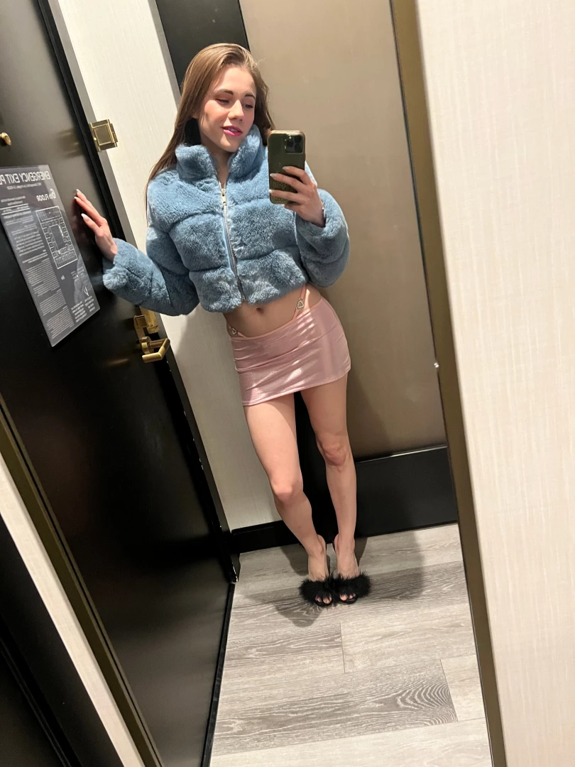 This is what i wore to the avn awards nomination party in la a month 