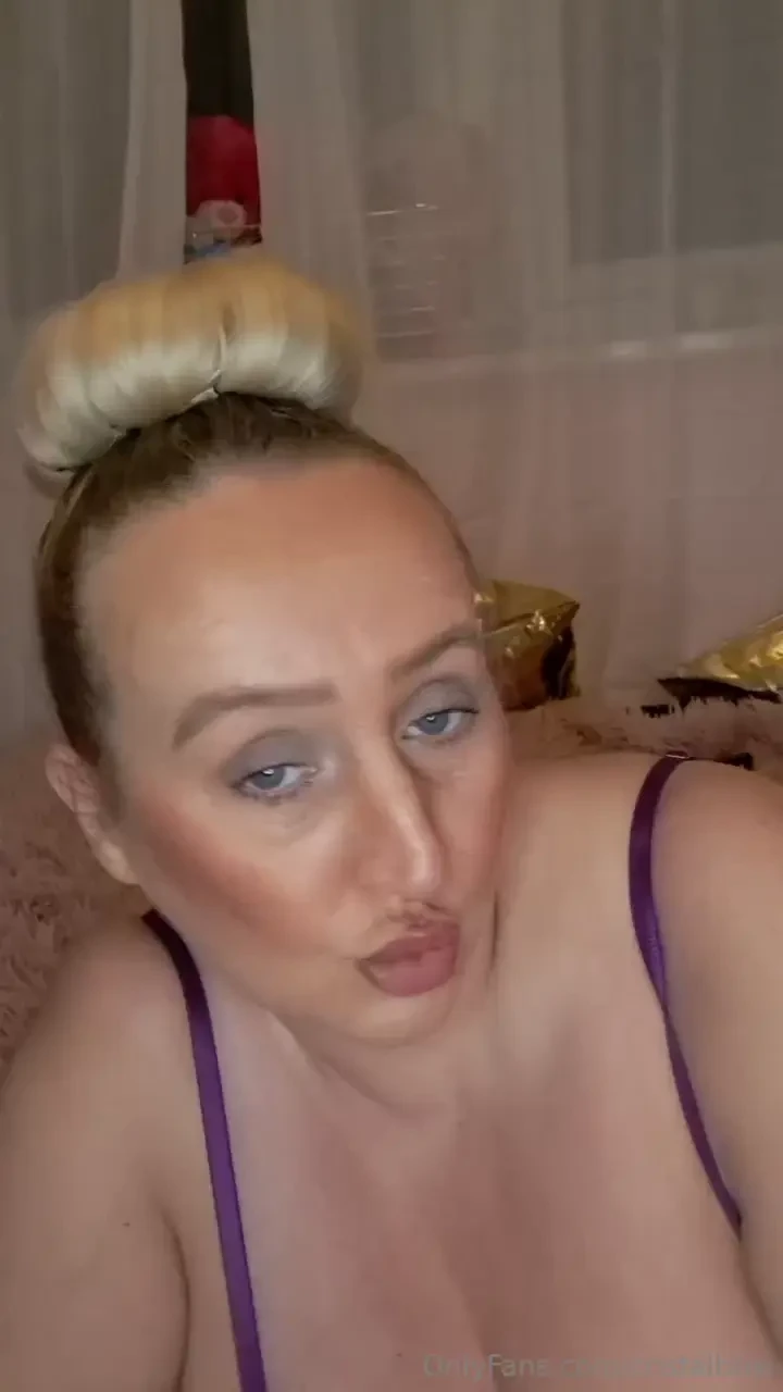 Mommy says if you turn on your auto renew and tell me i ll give you a 