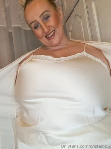 Merry christmas if you dm me saying can i have my present mommy i may part 3