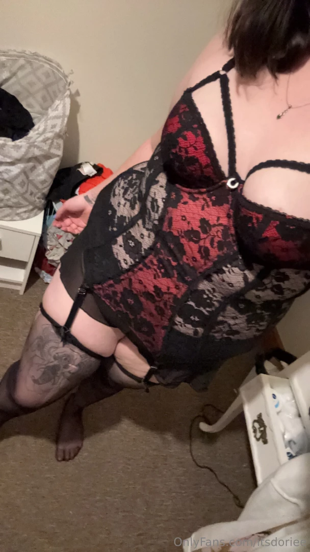 What dyou think of my outfit part 3 