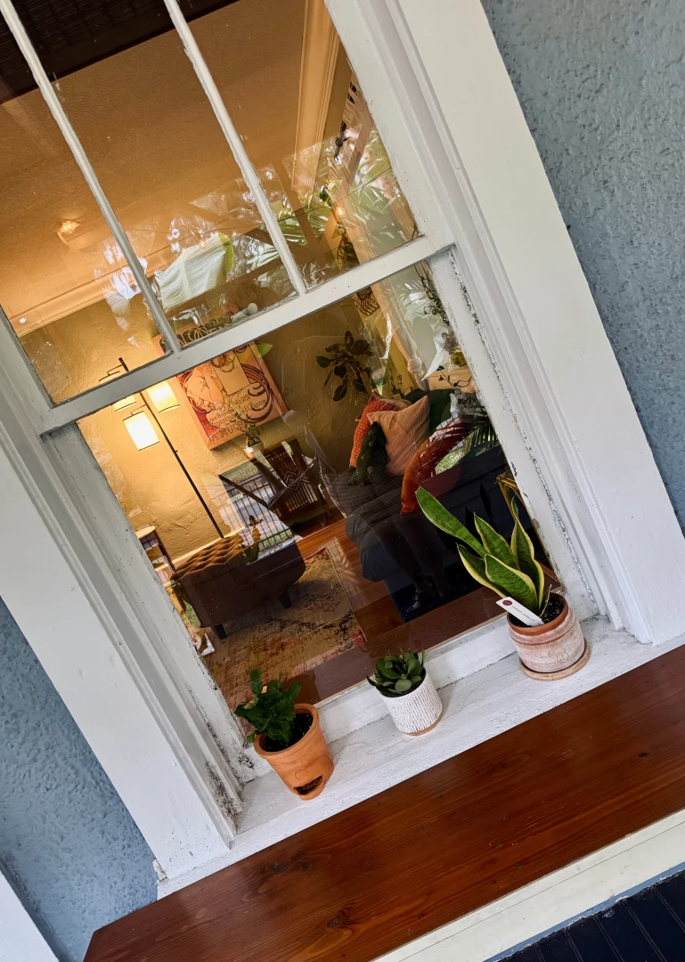 Rainy cold day got the heater on but wish i had a fireplace 