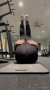 sizeelevens - Wouldn t it be so hot to watch me stretch at the gym and take off my 