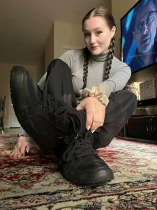 Shoes for sale slippers- 65 stilettos- 50 white work sneakers- 200 part 4