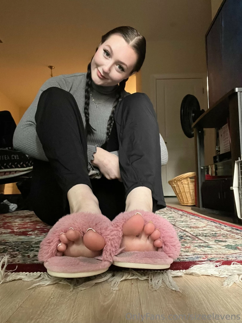 Shoes for sale slippers- 65 stilettos- 50 white work sneakers- 200 part 14 