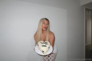 More pics from my at home diy birthday shoot part 13