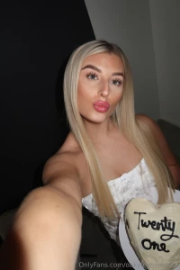 More pics from my at home diy birthday shoot part 21