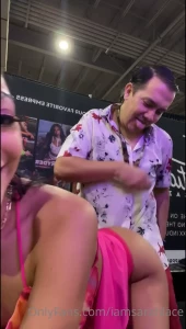 Day 1 of exxxotica was such a blast i forgot to record the event amp