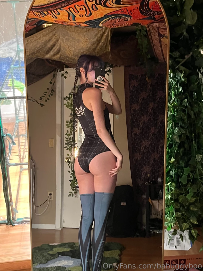 Unrelated to the pictures but i need everyone to know i have finally 