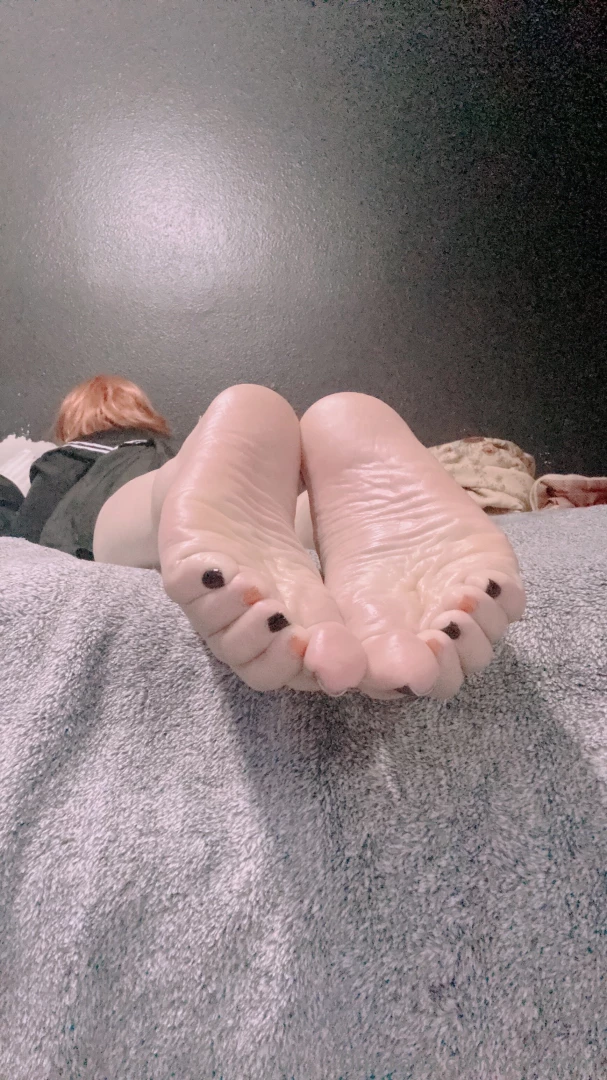 Wrinkly soft soles part 3 