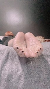 Wrinkly soft soles