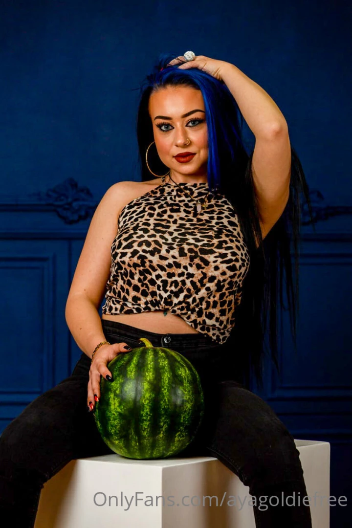 Mmmm link in bio for my vip 