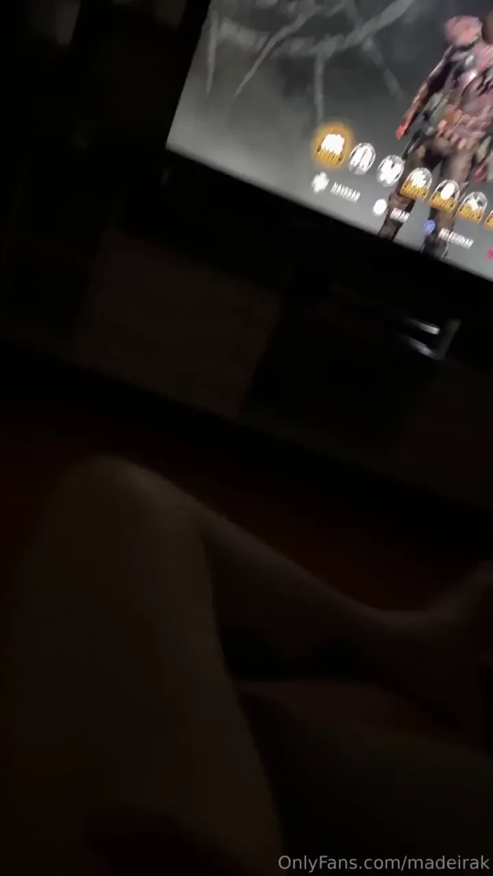 Algu m pra mamar 