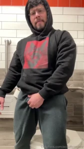 Gotta play with the pipe while this cold front hits little intimate