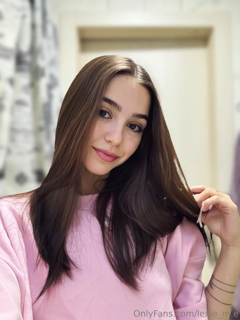 Sometimes i just crave change and experimenting with my appearance is 