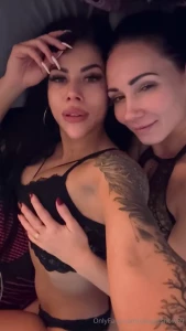 Good night laurittax