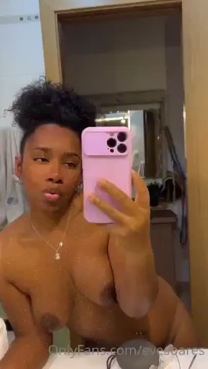 Hola bombonessssssss qu tal est is mucho calor no like coment y os 