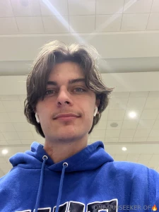 Gunna start keeping yall updated on my life again let s get back to