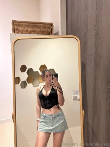 I m full of contrasts i can be romantic i can be naughty it all