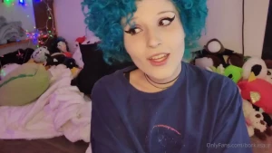 Your femboy friend invites you over to their place needing your help