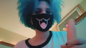 I give my dildo a handjob blowjob thigh job aaand a footjob too i