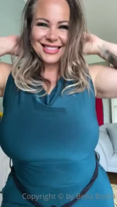 Wanna see me like this without top in dm you can at the end i stick