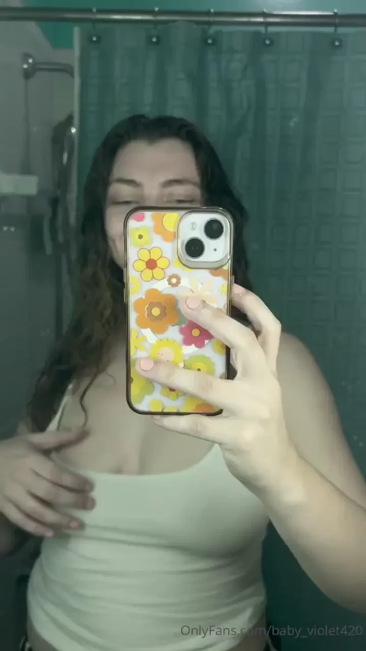 Pov your gf sends you a titty bouncing vid after the shower hehe 