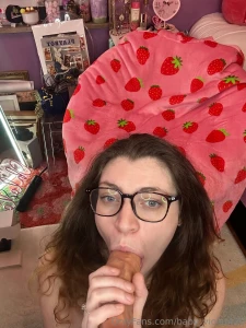 After being home alone and horny all day i was so happy to see you part 3