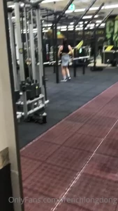 Show at the gym mirror part 1