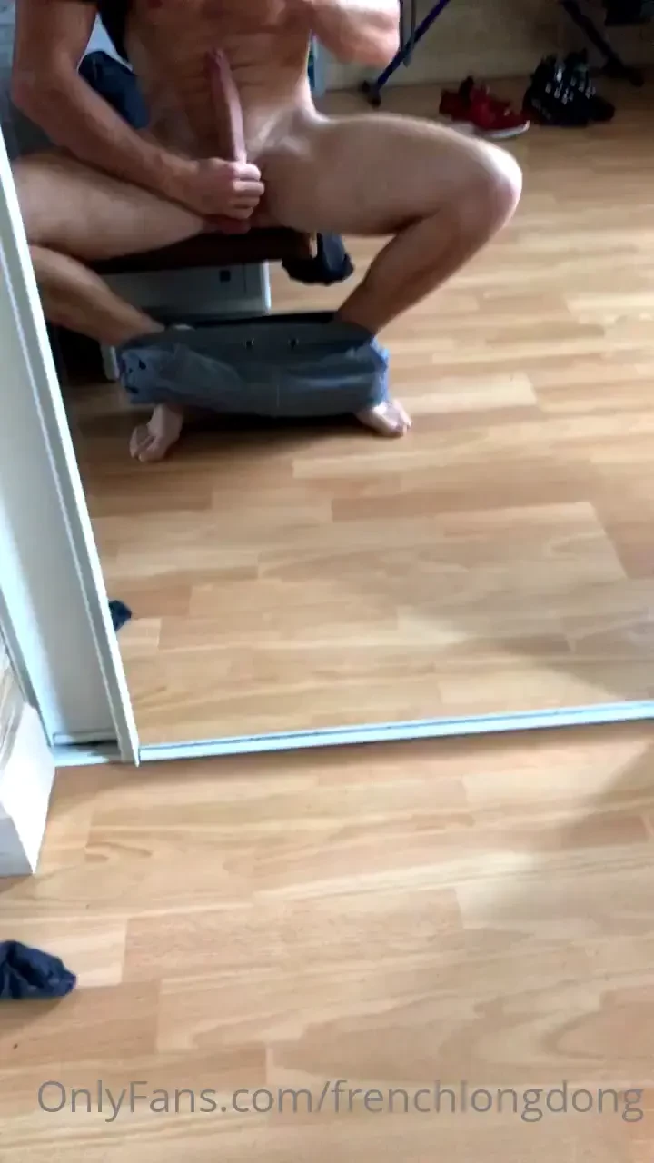 Enjoy that view of my hard dick 