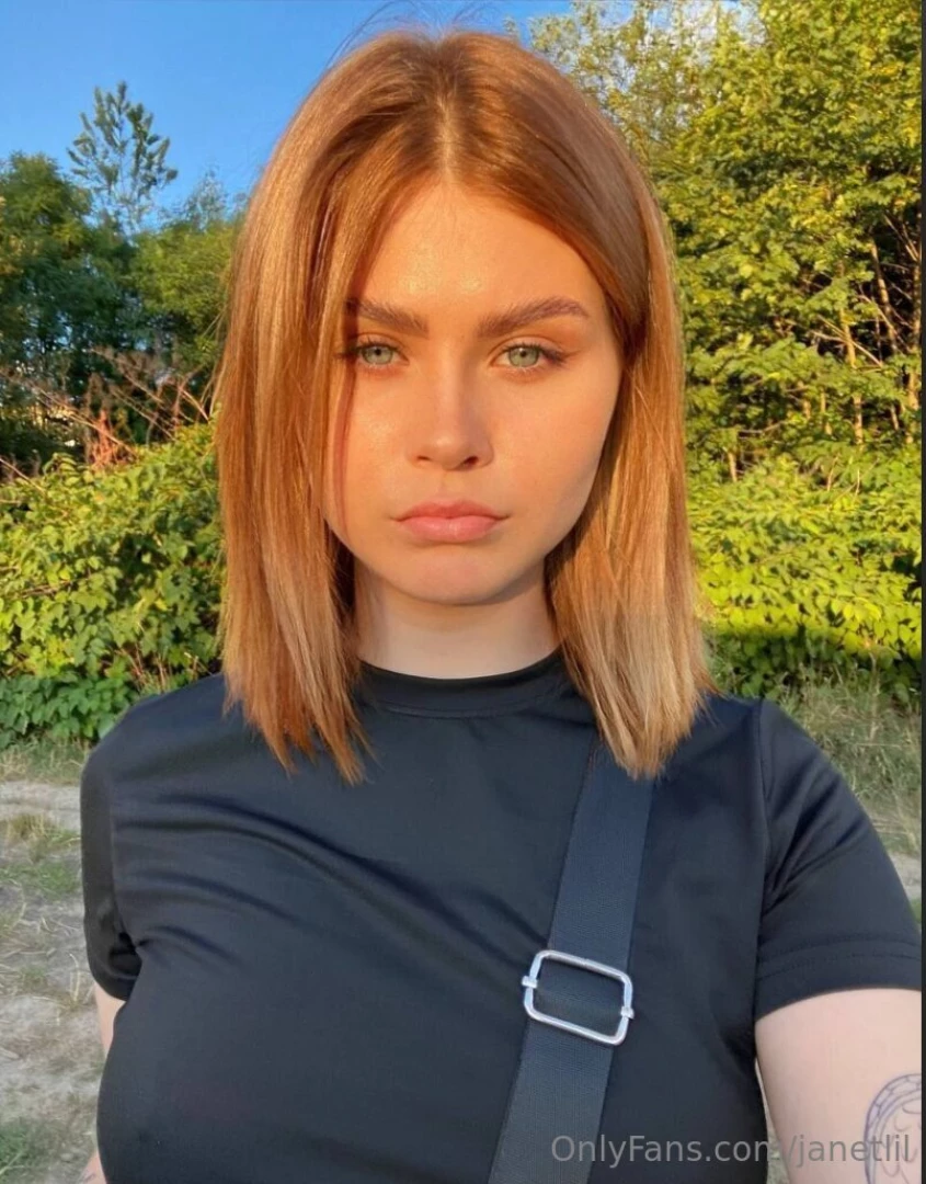 Amazing babe make freee sub zlatazora this shy pussy wanna have good part 196 