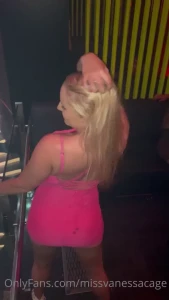 Some dancing booty shaking from the club on saturday i wish i got more