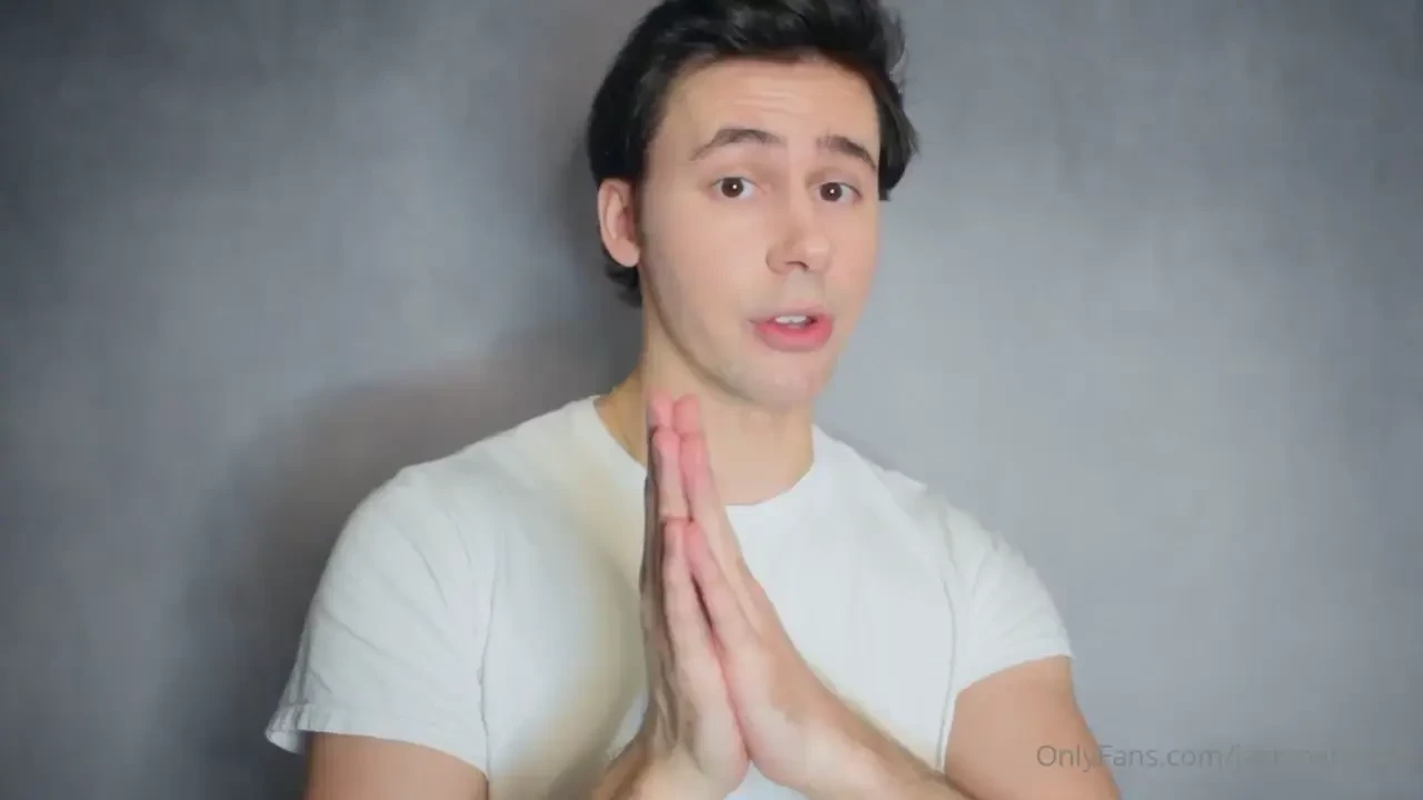 Alrighty guys if you like jockstraps then this video is for you this 