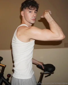 It s ppv eve lol which means another ppv is rolling out in the dms part 4