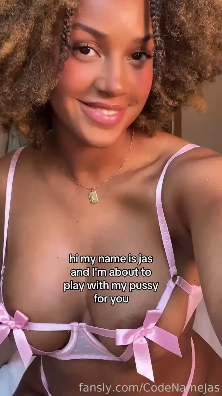 I love playing with my wet pussy for you 