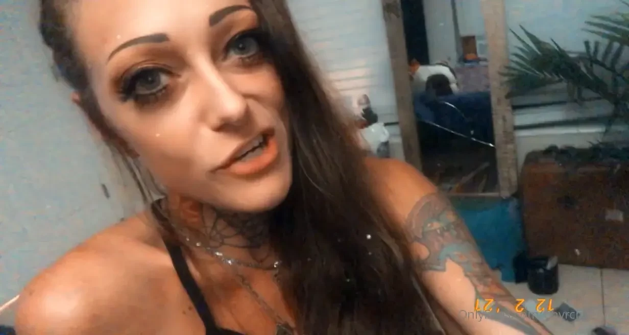 Listen up then add me for live video chats michellechvrch 
