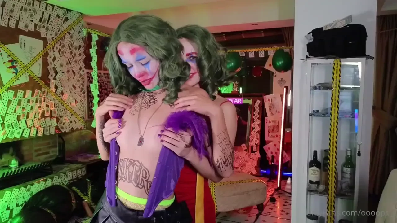 Don t miss the opportunity to watch the halloween party with part 1 