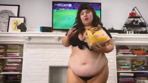 Fuck me while i stuff myself pov fuck babe we ve got a problem and i