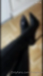 I think you need more - unlock to see whole clip